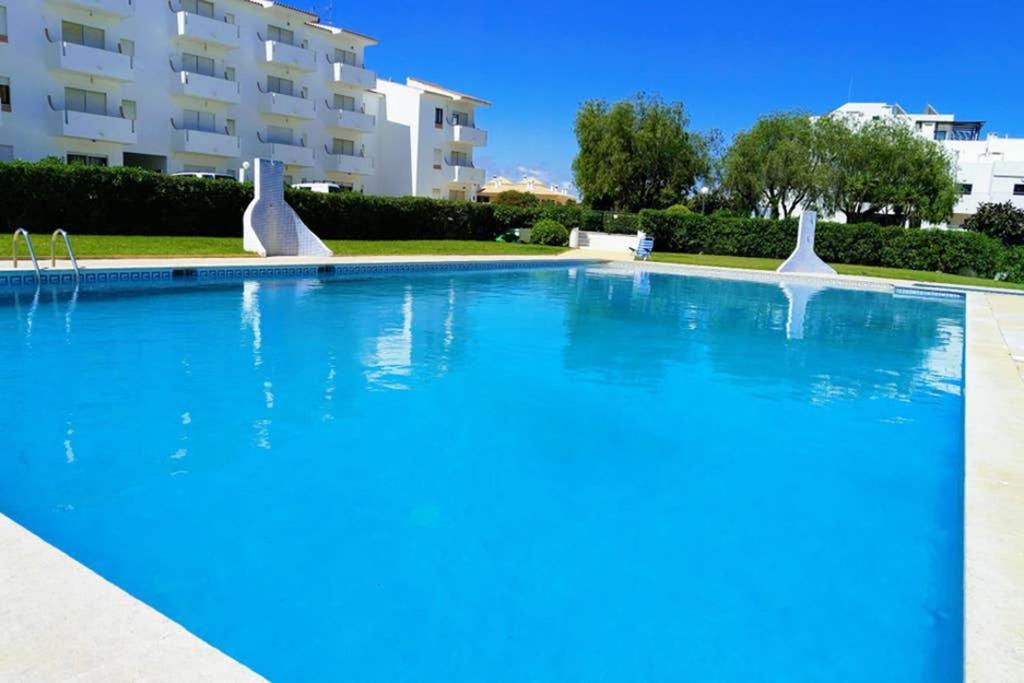 Praia Eulalia With Pool And 5 Minutes From The Beach Албуфейра Екстер'єр фото